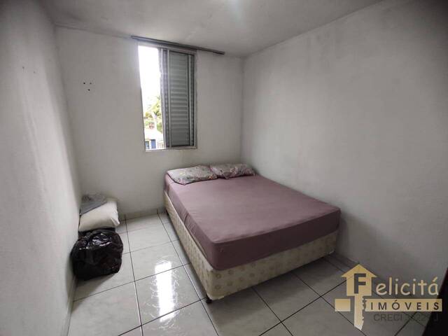 #C102 - Apartamento para Venda em Carapicuíba - SP - 3