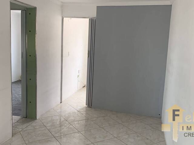 #C105 - Apartamento para Venda em Carapicuíba - SP - 1