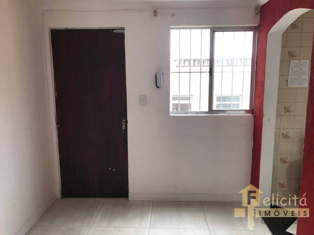 #C209 - Apartamento para Venda em Carapicuíba - SP - 2