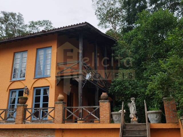 #CA1750 - Casa para Venda em Carapicuíba - SP