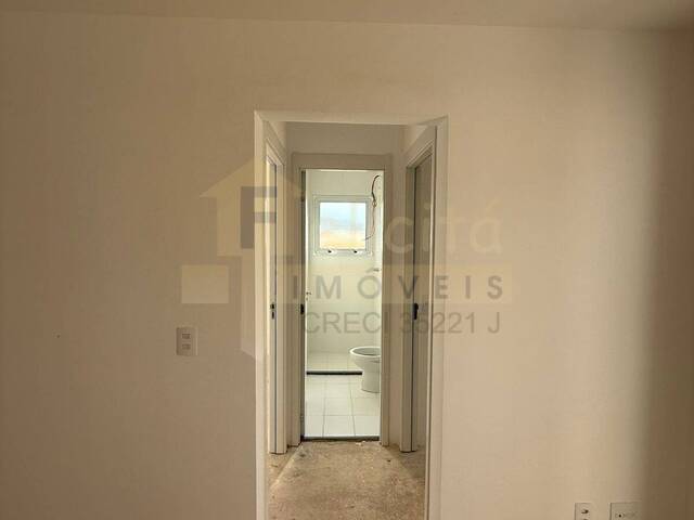 Apartamento para Venda em Cotia - 4