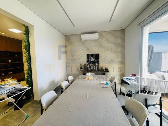 Apartamento para Venda em Santana de Parnaíba - 4
