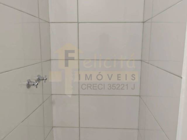 Apartamento para Venda em Carapicuíba - 4