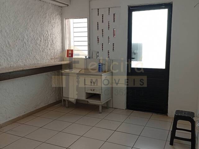 Sala para Venda em Barueri - 4