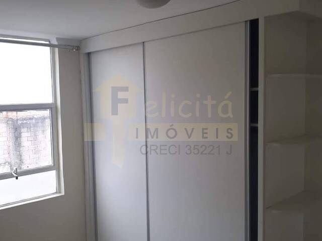 Apartamento para Venda em Carapicuíba - 4