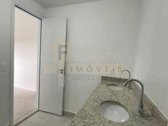 Apartamento para Venda em Barueri - 5